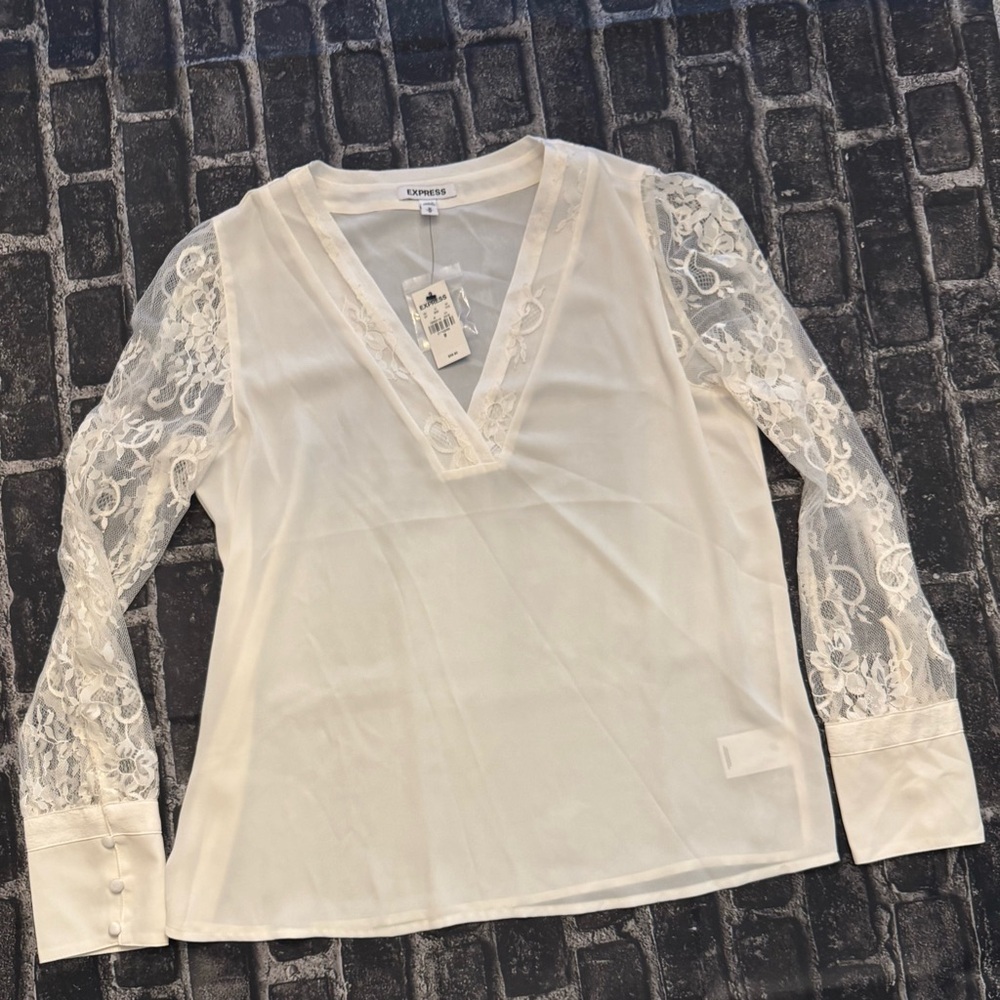 Express Cream Lace Sleeve Blouse